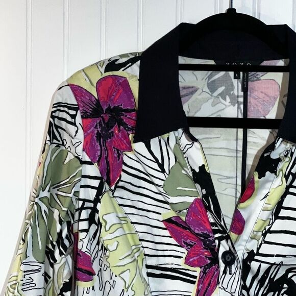 ZOZO Button Up Tropical Floral Top Women’s Large Black/White Multicolor Cuffed - Picture 2 of 10